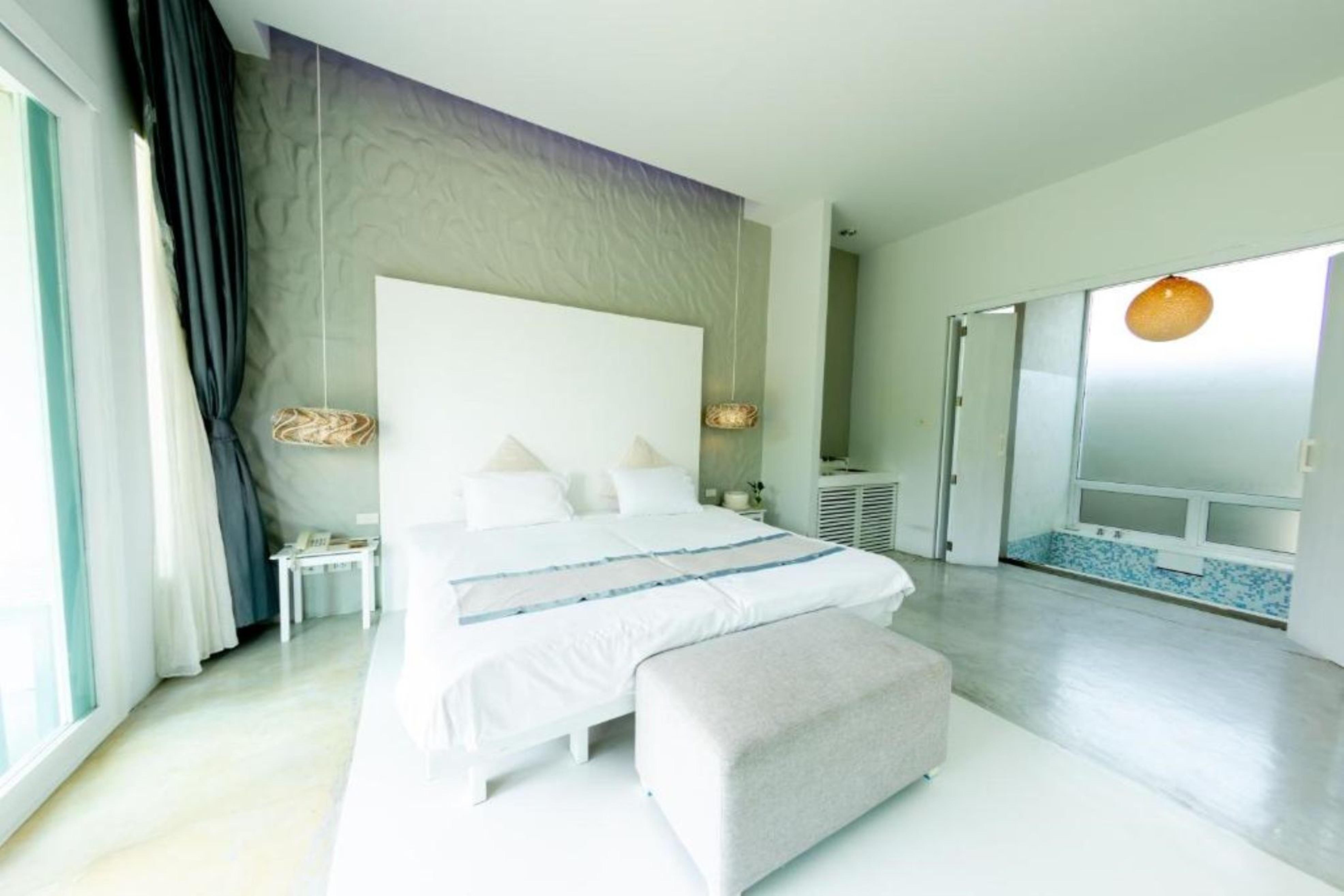Kochira Hotel Hua Hin Bagian luar foto