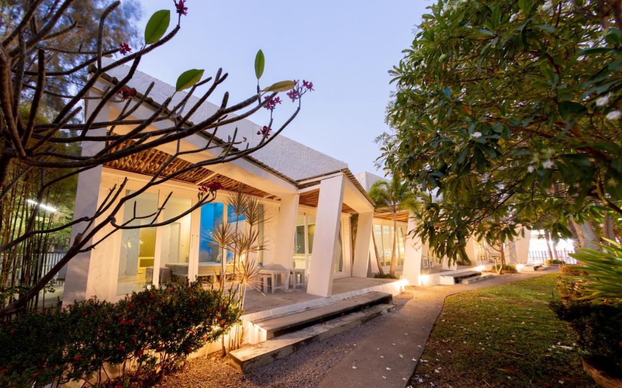 Kochira Hotel Hua Hin Bagian luar foto