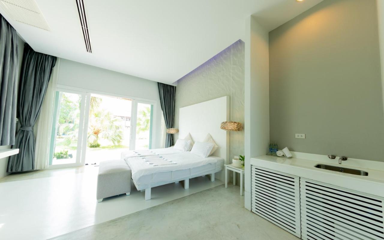 Kochira Hotel Hua Hin Bagian luar foto